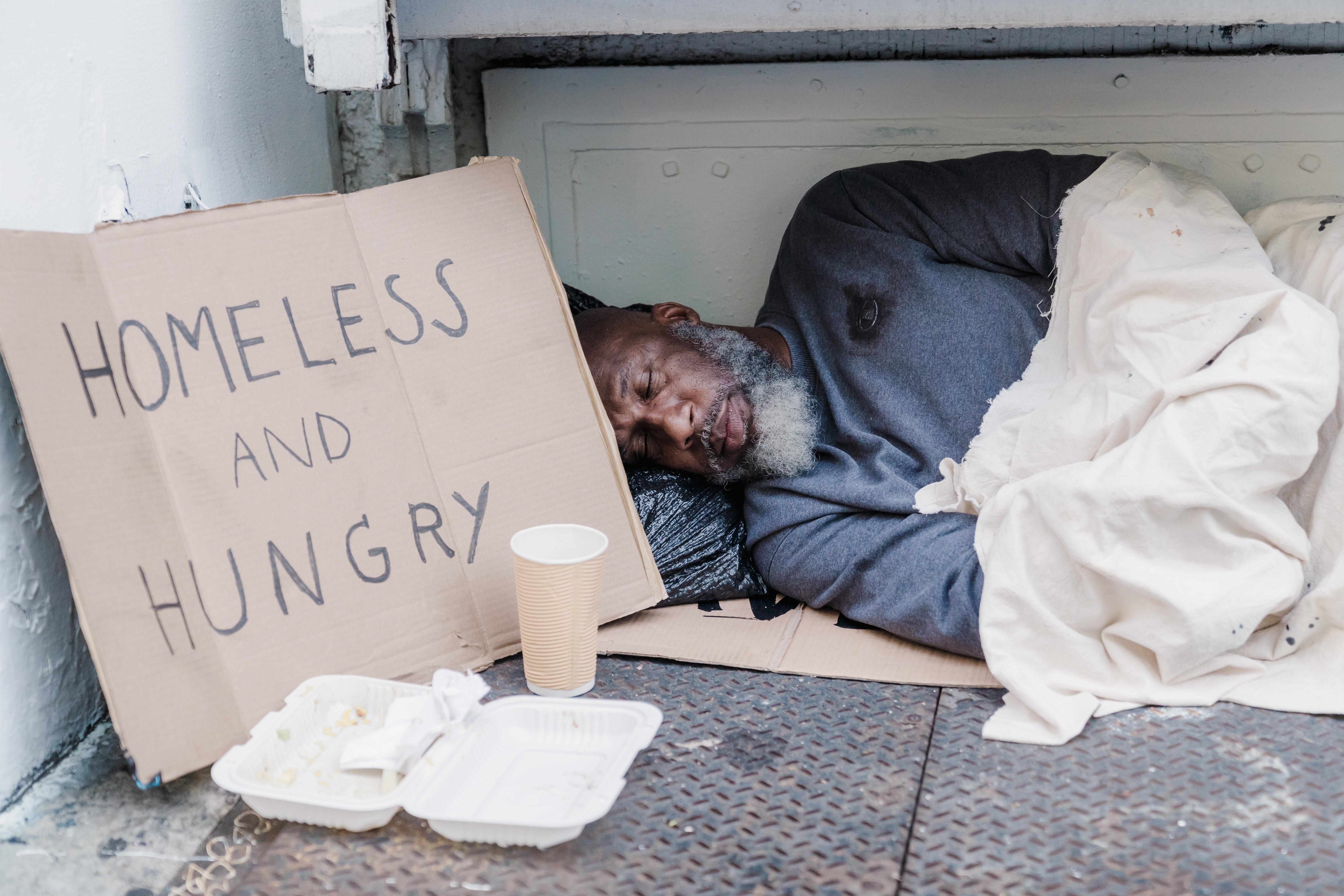 Affordable Housing Blog - An housing innitiative to help figure out homelessness - help homeless housing first 001